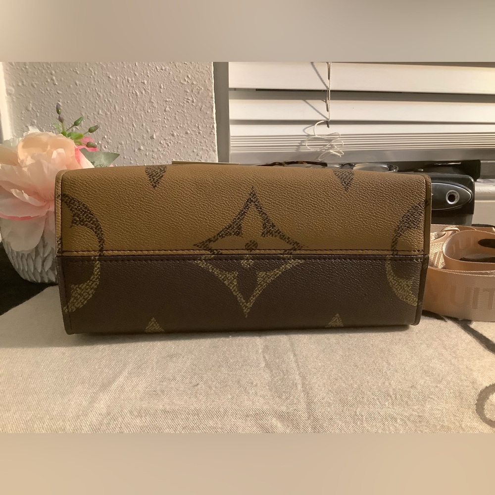Crossbody/Handbag - Picture 5 of 6